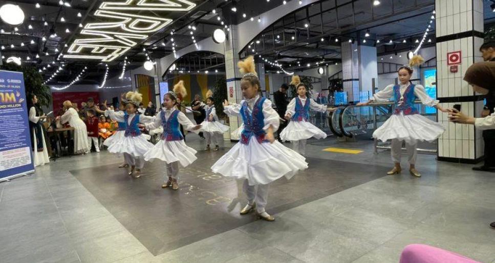 Атыраулық өрендер «Baizaarды» думанға айналдырды