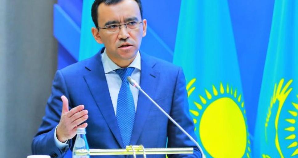 ЖҮЙЕЛІЛІК, АУҚЫМДЫЛЫҚ, КЕЗЕҢДІЛІК: СЕНАТ ТӨРАҒАСЫ ПРЕЗИДЕНТ ТОҚАЕВТЫҢ ӨҢІРЛІК РЕФОРМАЛАРЫНЫҢ ҮШ БАСТЫ ҚАҒИДАСЫ ТУРАЛЫ АЙТТЫ Мәулен Әшімбаев Мемлекет басшысы Қасым-Жомарт Тоқаевтың өңірлерді дамытуға бағытталған реформалары туралы пікір білдірді