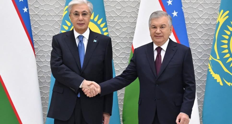 Мемлекет басшысы Өзбекстан Президенті Шавкат Мирзиёевпен келіссөз жүргізді