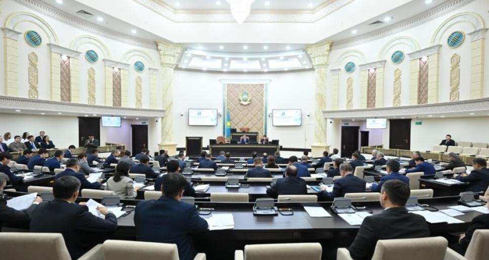 Цифрлық елге айналу міндеттері байыпталған жиын