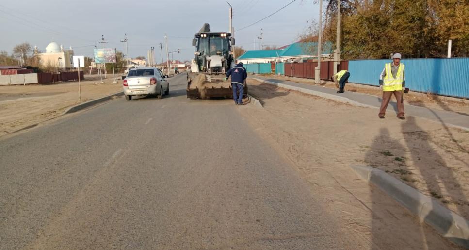 Ауыл көшелерінде тазалық жұмыстары жүргізілді