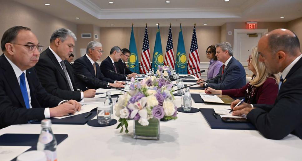 Қасым-Жомарт Тоқаев америкалық конгрессмендерді қабылдады