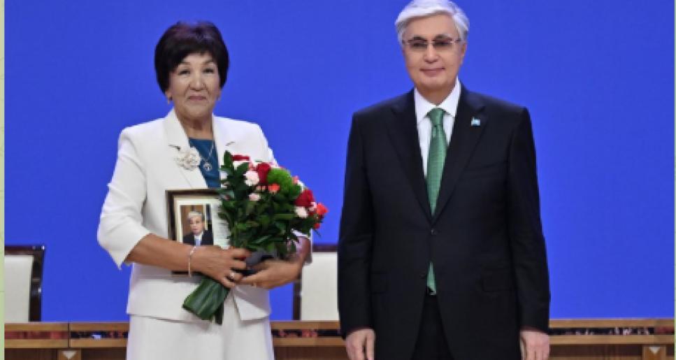 Шалқар Ақымғалиевтың анасы Ләззат Мұқановаға Алғыс жарияланды