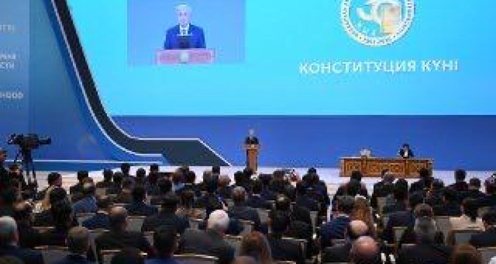 Қазақстан біртіндеп дамудың даңғыл жолына түсіп келеді