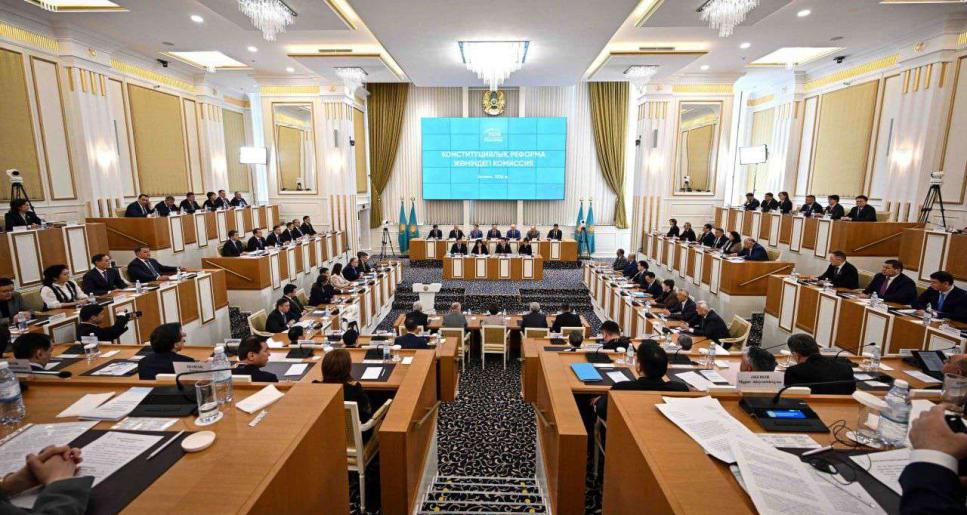 «Конституциялық реформа азаматтардың кеңінен талқылауға қатысуына және қоғамдық қолдауға сүйенеді» – ҚР Президенті жанындағы Стратегиялық зерттеулер институтының директоры Жандос Шаймарданов