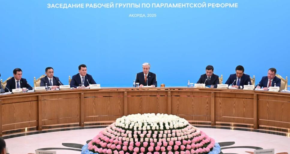 Ел үніне құлақ асқан реформа